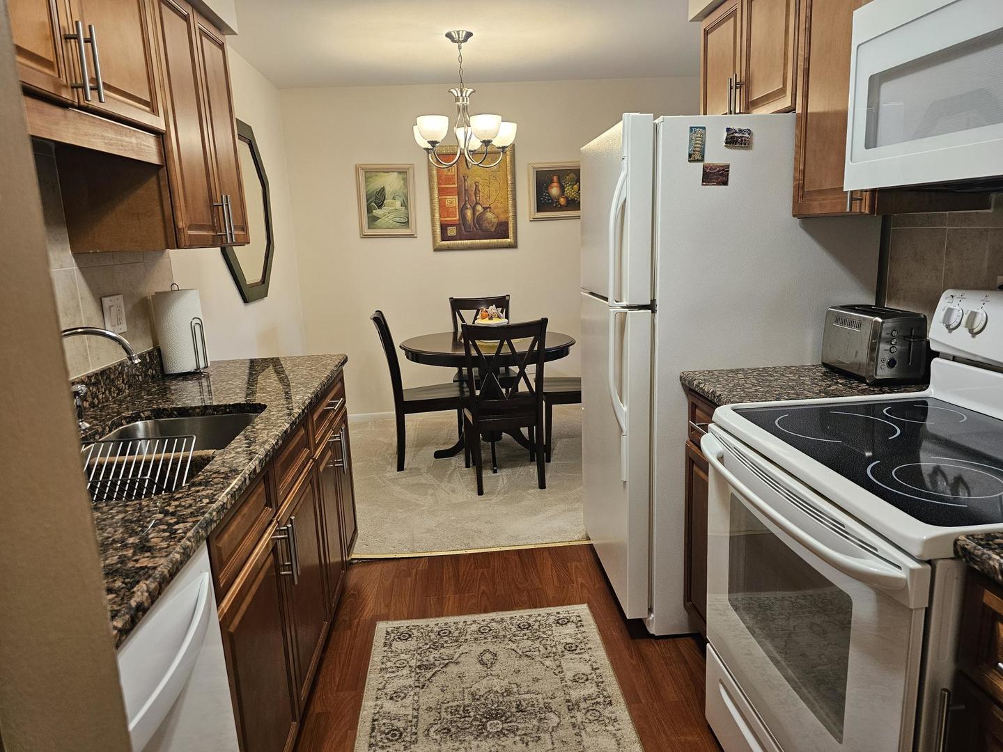 931 W Arquilla Drive 431