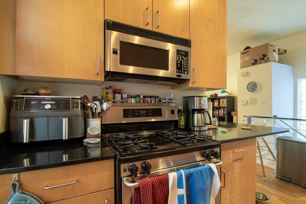 2007 W Evergreen Avenue 1R
