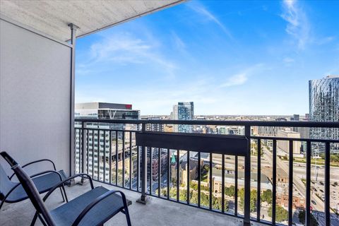 Tiny photo for 125 S Jefferson Street #2701, Chicago, IL 60661 (MLS # 12490894)