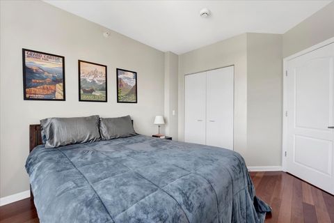 Tiny photo for 125 S Jefferson Street #2701, Chicago, IL 60661 (MLS # 12490894)