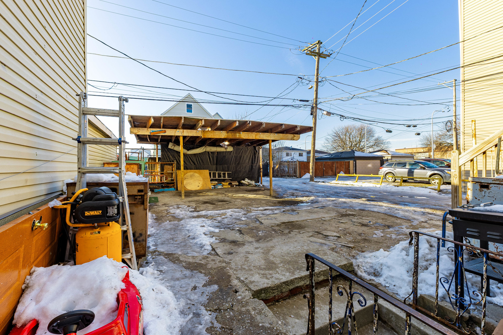 4314 S Hermitage Avenue