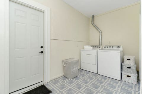 Tiny photo for 4 Woodruff Drive, Bloomington, IL 61701 (MLS # 12691403)