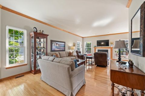 Tiny photo for 4051 Willow View Drive, Lake In The Hills, IL 60156 (MLS # 12463978)
