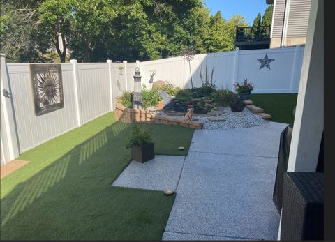 Tiny photo for 1680 Prairie Vista Circle, Bettendorf, IA 52722 (MLS # 12557535)