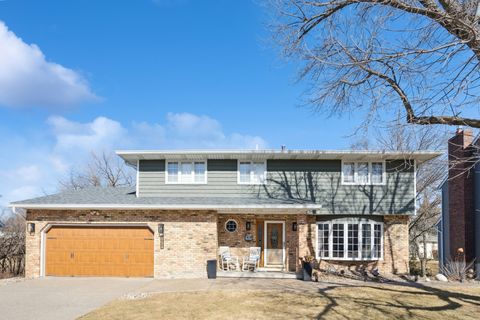 Tiny photo for 1680 Prairie Vista Circle, Bettendorf, IA 52722 (MLS # 12557535)