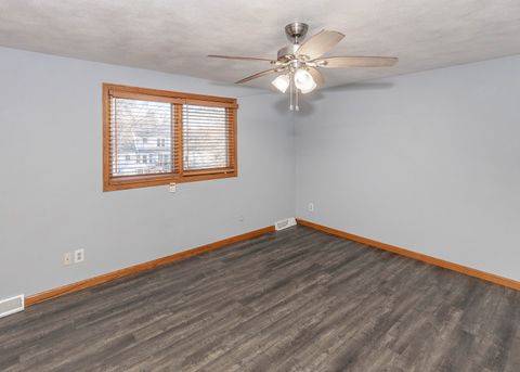 Tiny photo for 1680 Prairie Vista Circle, Bettendorf, IA 52722 (MLS # 12557535)