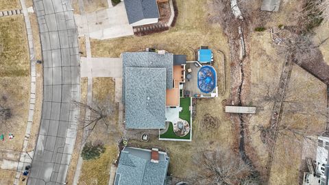 Tiny photo for 1680 Prairie Vista Circle, Bettendorf, IA 52722 (MLS # 12557535)