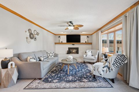 Tiny photo for 1680 Prairie Vista Circle, Bettendorf, IA 52722 (MLS # 12557535)