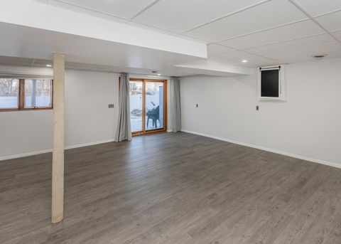 Tiny photo for 1680 Prairie Vista Circle, Bettendorf, IA 52722 (MLS # 12557535)