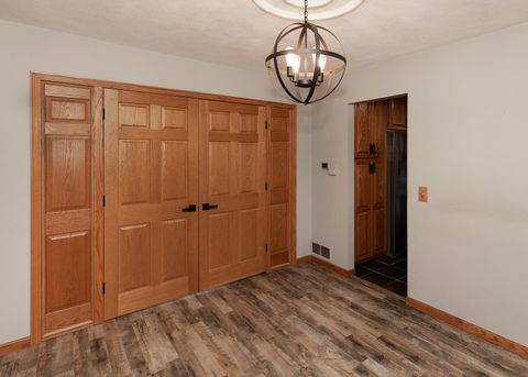 Tiny photo for 1680 Prairie Vista Circle, Bettendorf, IA 52722 (MLS # 12557535)