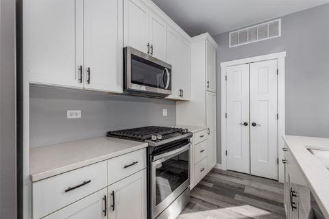 Tiny photo for 100 Great Loop Drive #48, Ottawa, IL 61350 (MLS # 12577807)