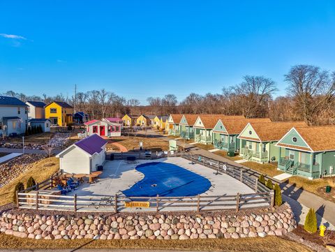 Tiny photo for 100 Great Loop Drive #48, Ottawa, IL 61350 (MLS # 12577807)