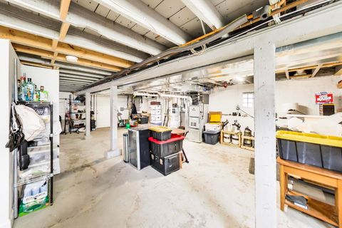 Tiny photo for 2714 Wesley Avenue, Berwyn, IL 60402 (MLS # 12616289)