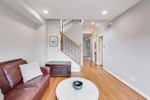 Tiny photo for 2714 Wesley Avenue, Berwyn, IL 60402 (MLS # 12616289)