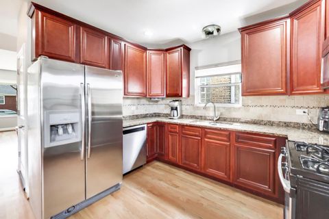 Tiny photo for 2714 Wesley Avenue, Berwyn, IL 60402 (MLS # 12616289)