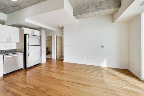 Tiny photo for 1620 S Michigan Avenue #1124, Chicago, IL 60616 (MLS # 12614018)