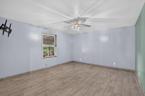 Tiny photo for 1080 W Jackson Street, Belvidere, IL 61008 (MLS # 12768619)