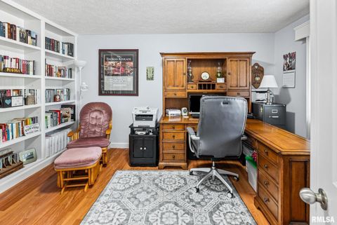 Tiny photo for 521 Marquis Avenue, Centralia, IL 62801 (MLS # EB459679)