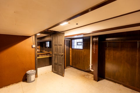 Tiny photo for 2433 S Keystone Avenue, North Riverside, IL 60546 (MLS # 12762323)