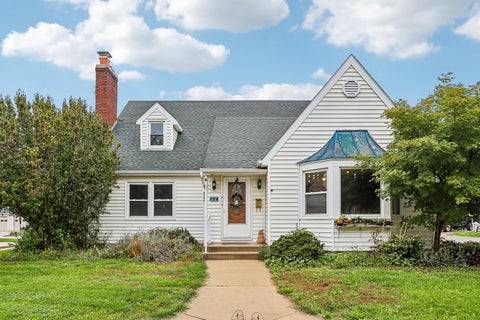 Photo of 510 E Main Street, Waterford, WI 53185 (MLS # 12772073)