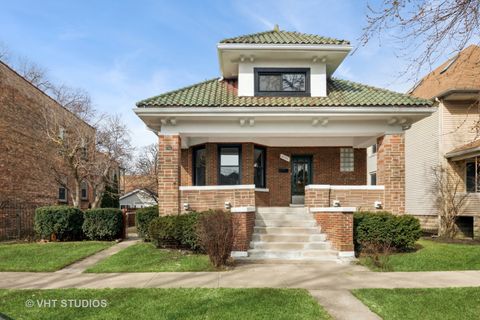 4740 N Lotus Avenue Chicago IL 60630