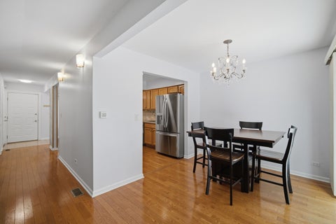 Tiny photo for 411 Hickory Drive #411, Wheeling, IL 60090 (MLS # 12745921)