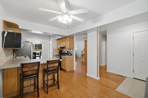 Tiny photo for 411 Hickory Drive #411, Wheeling, IL 60090 (MLS # 12745921)