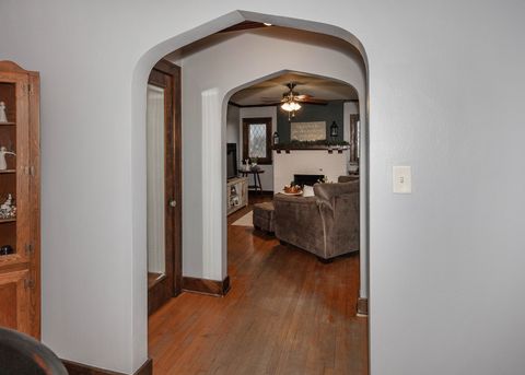 Tiny photo for 1125 17th Avenue, Moline, IL 61265 (MLS # 12606127)