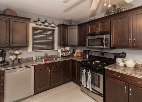 Tiny photo for 1125 17th Avenue, Moline, IL 61265 (MLS # 12606127)