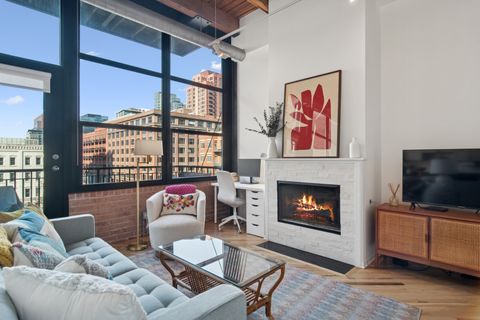 Tiny photo for 226 N Clinton Street #405, Chicago, IL 60661 (MLS # 12576057)