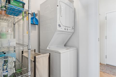 Tiny photo for 226 N Clinton Street #405, Chicago, IL 60661 (MLS # 12576057)