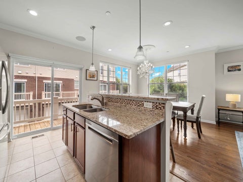 Tiny photo for 400 Concord Court, Morton Grove, IL 60053 (MLS # 12725554)