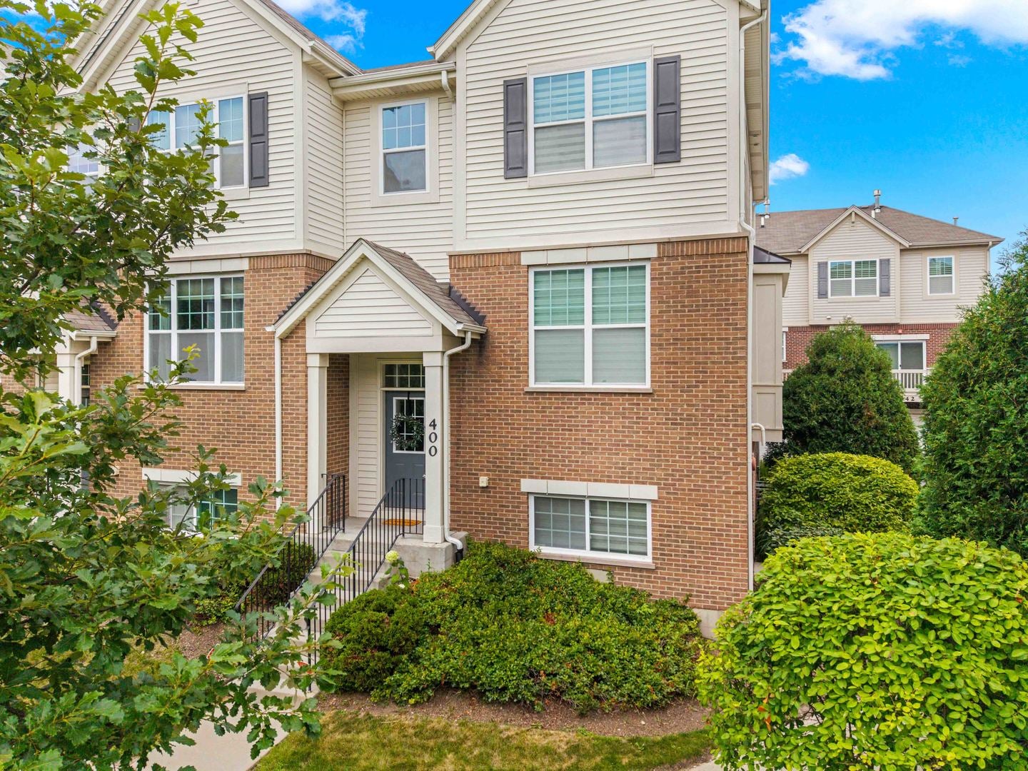 400 Concord Court