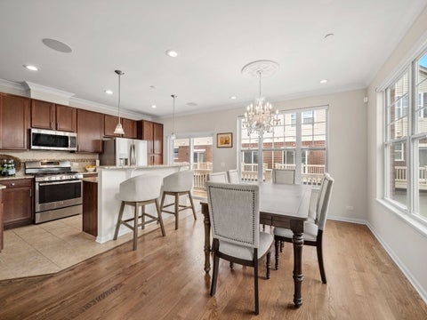 Tiny photo for 400 Concord Court, Morton Grove, IL 60053 (MLS # 12725554)