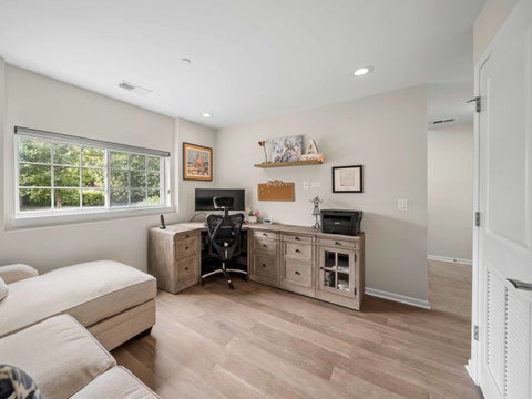 Tiny photo for 400 Concord Court, Morton Grove, IL 60053 (MLS # 12725554)