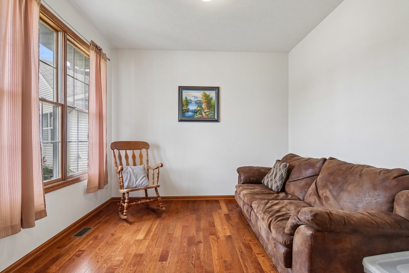 4478 Tufted Deer Court