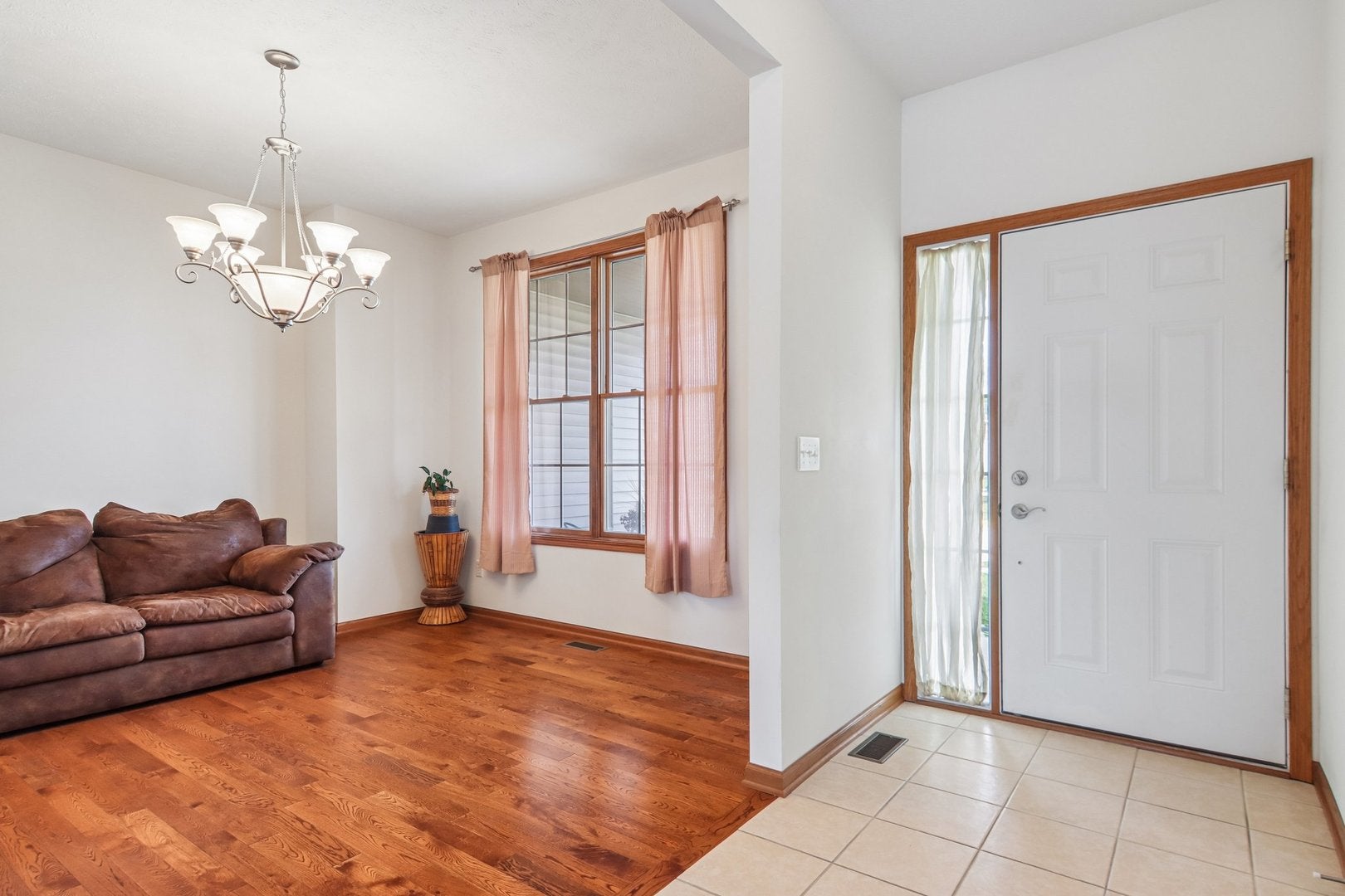 4478 Tufted Deer Court