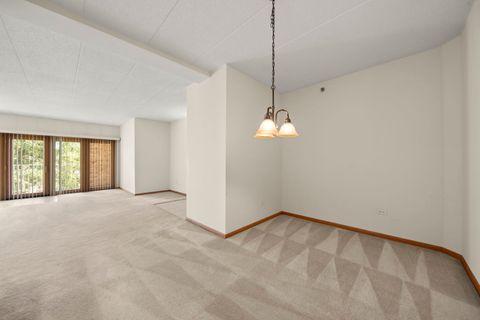 Tiny photo for 2250 S Grace Street #201, Lombard, IL 60148 (MLS # 12459477)