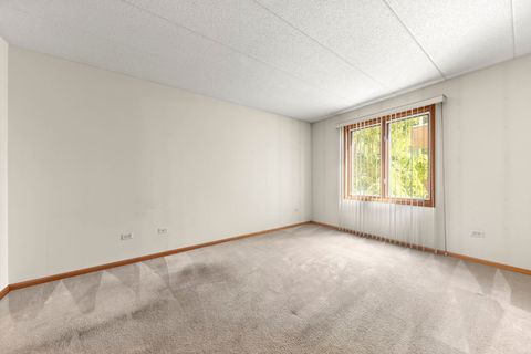 Tiny photo for 2250 S Grace Street #201, Lombard, IL 60148 (MLS # 12459477)