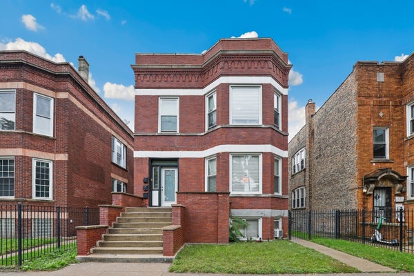 7145 S KING DR, CHICAGO, IL 60619 - Image 9e8ad2047ea90a8c4eccfb76bff692ba/4208354359