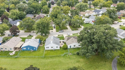 Tiny photo for 120 Braeburn Road, Montgomery, IL 60538 (MLS # 12769339)