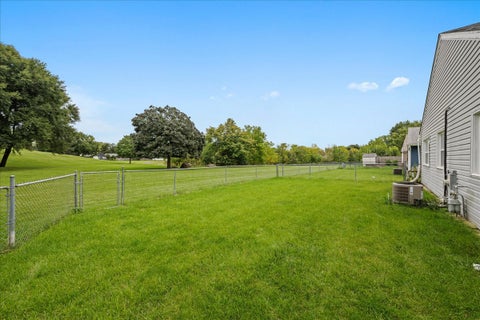 Tiny photo for 120 Braeburn Road, Montgomery, IL 60538 (MLS # 12769339)