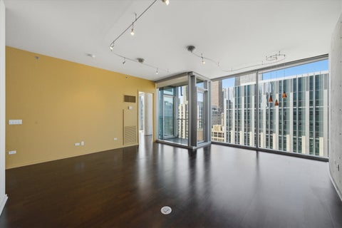 Tiny photo for 600 N FAIRBANKS Court #3105, Chicago, IL 60611 (MLS # 12737119)
