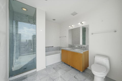 Tiny photo for 600 N FAIRBANKS Court #3105, Chicago, IL 60611 (MLS # 12737119)