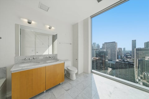 Tiny photo for 600 N FAIRBANKS Court #3105, Chicago, IL 60611 (MLS # 12737119)