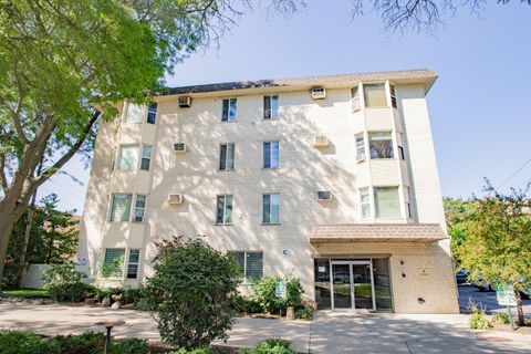Photo of 8232 Niles Center Road #202, Skokie, IL 60077 (MLS # 12472011)