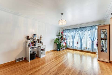 Tiny photo for 9327 S Avers Avenue, Evergreen Park, IL 60805 (MLS # 12737725)