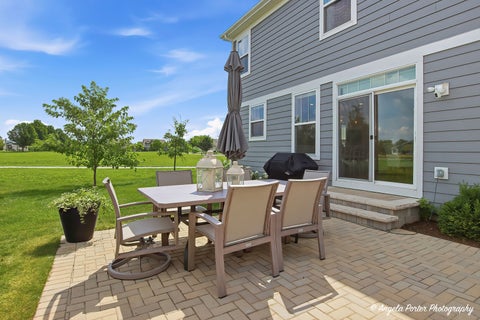 Tiny photo for 220 Hoffmann Drive, Buffalo Grove, IL 60089 (MLS # 12753905)
