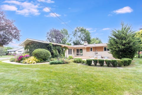 Tiny photo for 642 Country Lane, Beecher, IL 60401 (MLS # 12716302)