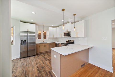 Tiny photo for 11304 S Lowe Avenue, Chicago, IL 60628 (MLS # 12685258)